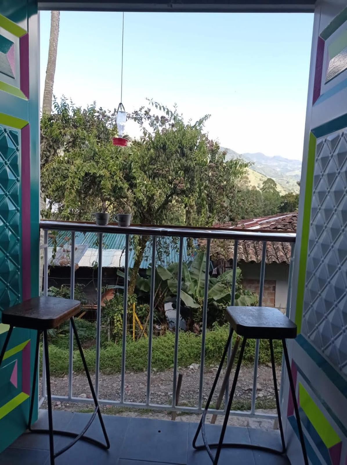 Combi, 2 Good 4 Less Hotel Salento Bagian luar foto